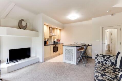 Apartment 8, Westcliffe Court, 45-47 Lenton Road, The Park, Nottingham, Nottinghamshire, NG7 photo 2