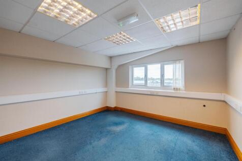 Oaktree Business Centre-4.jpg