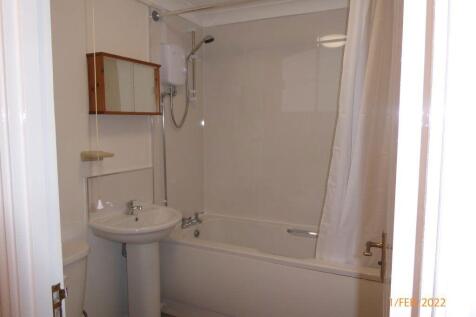 Portstone Court, Duston, Northampton photo 4