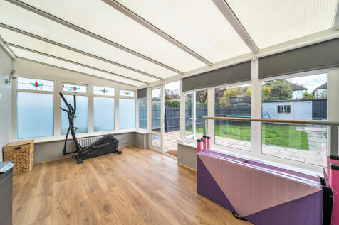 1374054-13-6900f3...