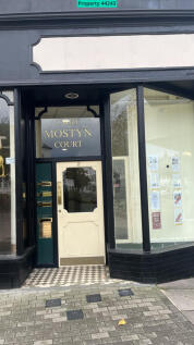 Front entrance to property