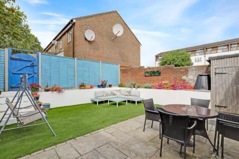 07-8326JHPropWpen - 3 Westmoraland Terrace - 19.jp