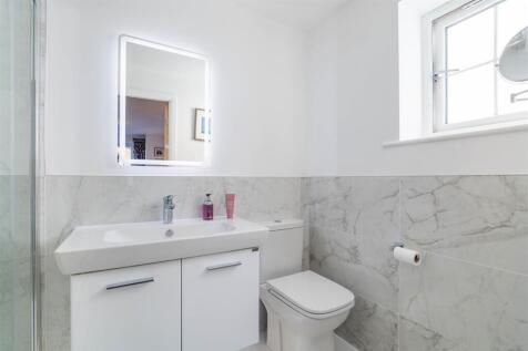 Master Bedroom Ensuite