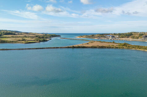 Click to visit Rightmove listing