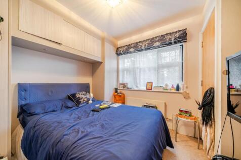 Davidson Frost-Wellings, DFW, Fauna Close, Bedroom