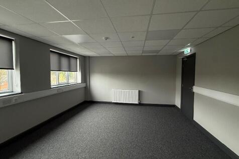 Serviced Office to rent Image 6