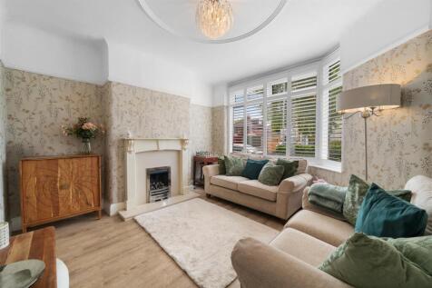 Living Room.jpg