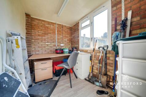 Bourne Grove, Sittingbourne - Store