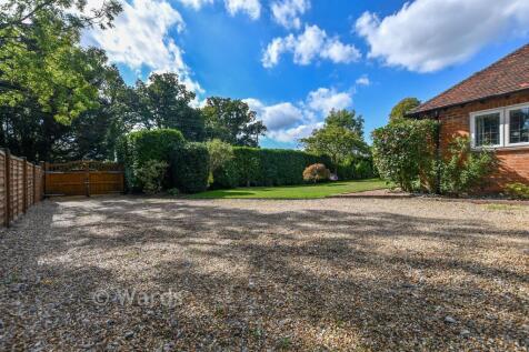 Driveway/Parking