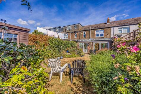 104 Kirby Road, Portsmouth-Small-PorticoMarketing-