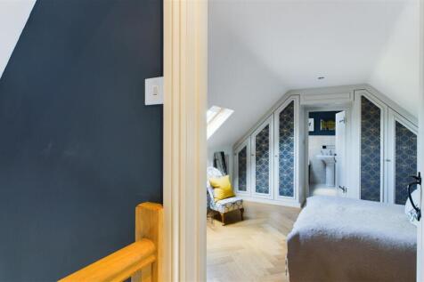 102c4c19aff346f1bf8d3c821ed19220_95_CAM03457G0-PR0