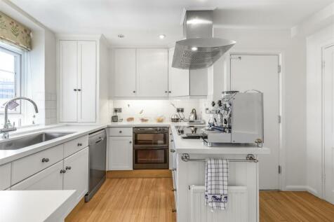 Westminster Gardens - Kitchen