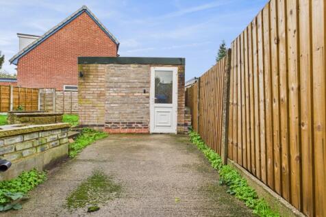 CAM03729G0-PR0159-STILL023