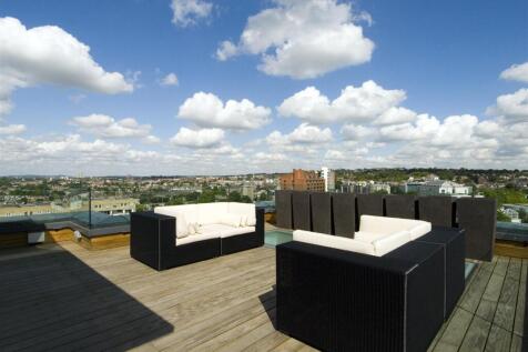 TERRACE4.jpg