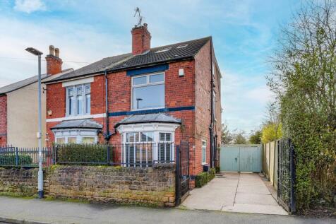 Nottingham, NG15 - property photo