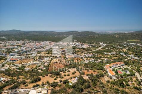 Mill with house, swimming pool and land with 12,200m2, in São Brás de Alportel