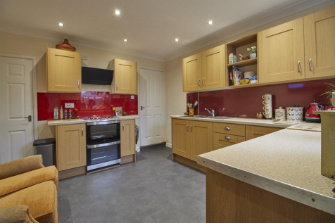 Refitted dining kitchen to rear