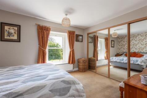 Sevenfields Farm House Bedroom 1-1.jpg