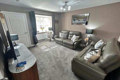 lounge new.jpg