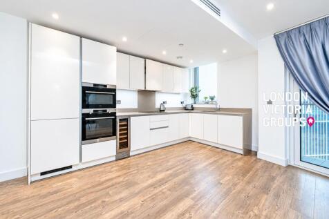 Gladwin Tower, 50 Wandsworth Road, London, SW8 photo 4