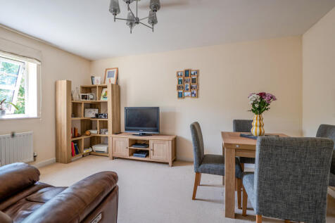 Lounge dining Room