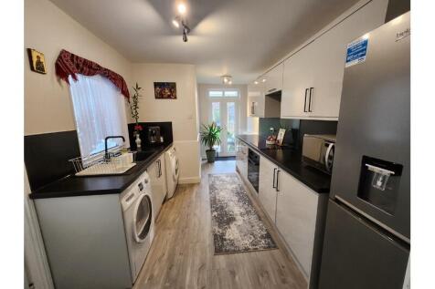 Camden Road, Bridgwater, Somerset photo 4