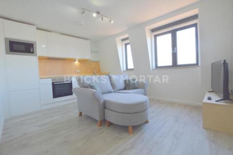 19 Heaton Bank Lounge.jpg