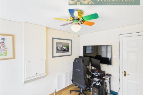 2nd Reception/Office