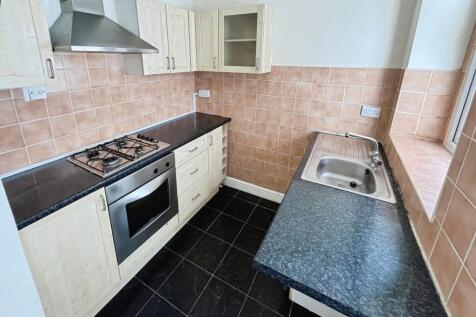 Bassett Street, Pontypridd photo 4