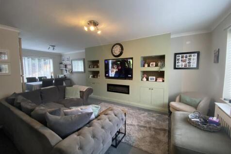 Living Room.jpeg