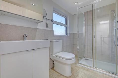 4 bed, 2 bath House in bath - Photo 16