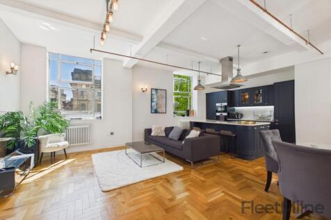 Living/Dining Area