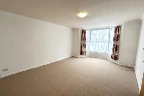 Norwich Avenue, Bournemouth photo 2