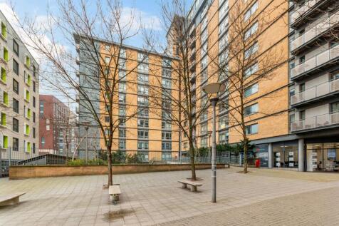 Trentham Court 32 PH