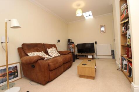 Charlotte Avenue, Fairfield, Hitchin, SG5 photo 4