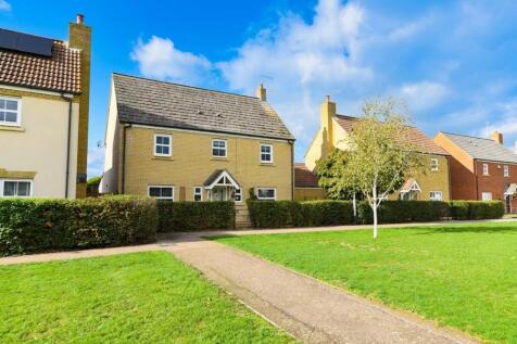 The Glades, Huntingdon, PE29. 4 bedroom detached house for sale