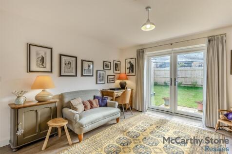 8679988-interior03.jpg