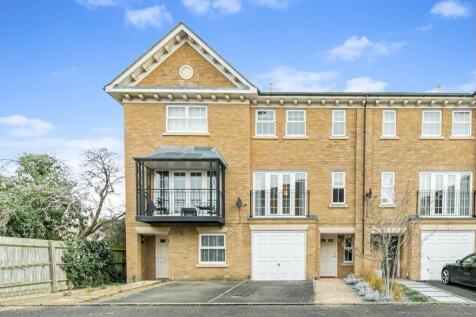 80 Reliance Way ext