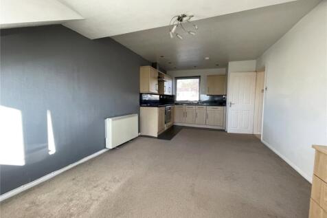Lounge / Kitchen