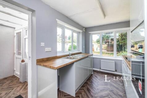 Poplar Road, Carlton Colville, Lowestoft, NR33 photo 3