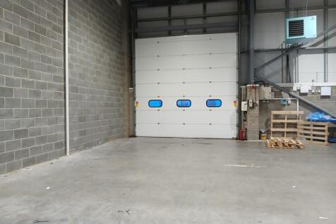 Warehouse to rent Image 6