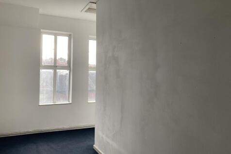 Office to rent Image 4