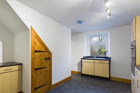 CAM03185G0-PR0066-STILL016