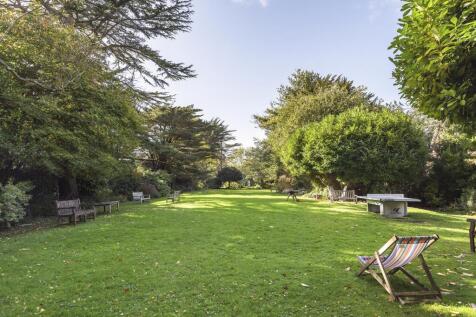 Communal garden