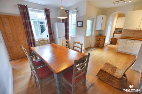 3 - 2025-10-26T201956.763.jpg