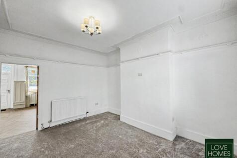 Pine Street, Haslingden | Two Bed Terrace | Newly Refurbished photo 3