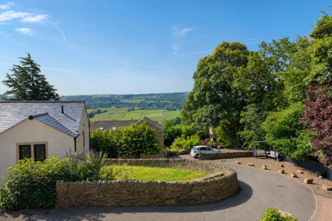 Branshaw Gardens, Keighley Road, Oakworth, BD22 7EP photo 4