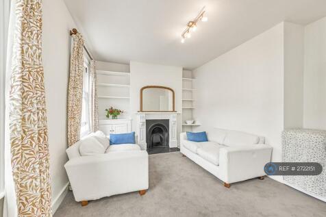 Sitting Room/ Dinning