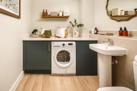 Multi-use downstairs WC/utility space