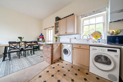 Open Plan Living / Dining Room / Kitchen